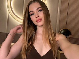 nude webcam girl pic EmilyBilington