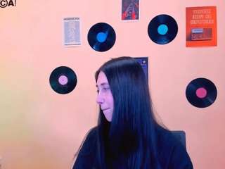 milana-sunny
