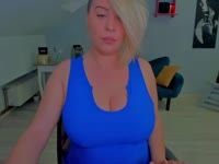 Everything you see here, is for you, observe me, desire me, delight me, it drives me crazy to think that so much can happen! Thoughts create a reality, I want to risk to live an adventure with you here from beginning to end.