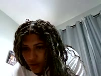 Sou muito amigável e comunicativa, gosto de conhecer pessoas novas, sou muito sorridente e cativanteg