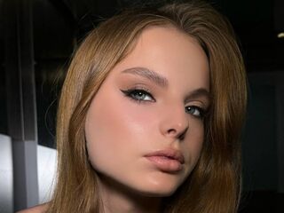 webcam babe DoraWilliams