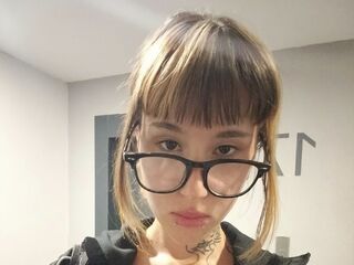 live chat HallieAblin