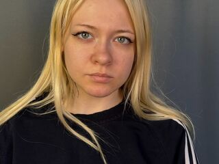 naked webcam girl HerthaWiggen