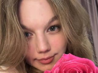 free live chart room LinnGrimshaw