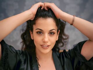 hot strip tease webcam OrriHart