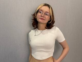 sexy cam girl picture ShemikaDestro