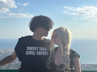 nude webcam couple photo LucilleAndMoriah