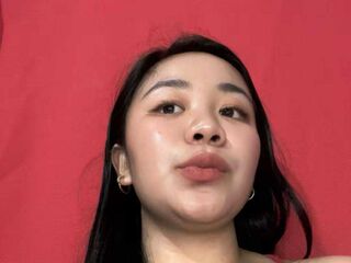 golden shower livecam HannahVinson