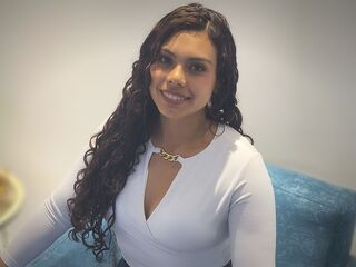 live webcam model AlejaJara