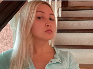 fingering camgirl video AmaiaJohnstone