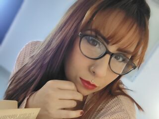 camgirl masturbating with dildo AmberFernandez