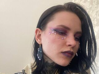 topless cam girl AndreaHazel