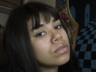 nude camgirl photo AngelMadisonX