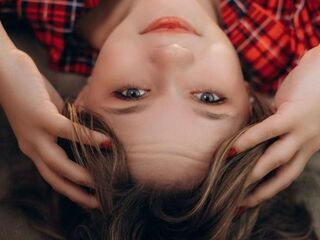 beautiful girl webcam AnnAmour