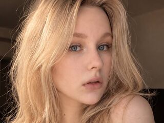 beautiful webcamgirl AnnaReen