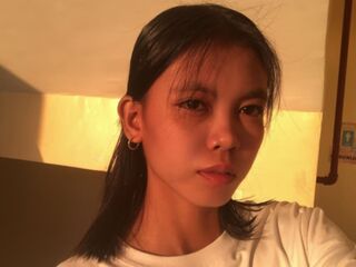 shaved pussy cam AnnahGrace