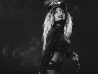 jasmin sexshow AntonetteMoore