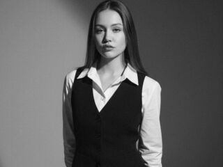 free nude cam ArianeRovell