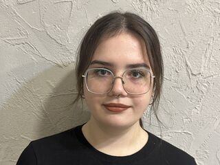 girl naked BettyWatkins