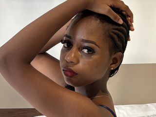 chatroom webcam photo BrianaHadid