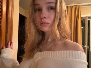 teaser cam BrittaneyCreitz