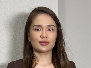 naked webcamgirl photo CammieLosecco