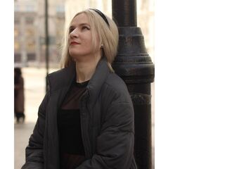 cam slut video chat CarinGoodwin