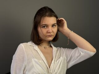 hot naked webcam girl CaritaMattox