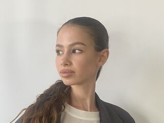 fingering cam whore CarlynKernell