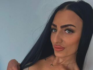 webcam babe chatroom CassyRoss