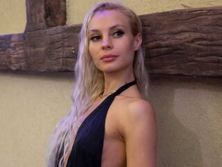fingering webcamgirl CathiGetsinger