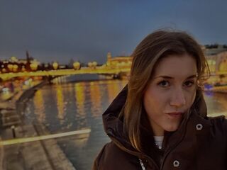 free jasmin webcam CaylinGarczynski