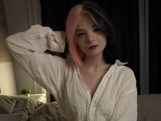 web cam show ClaudineKrentz