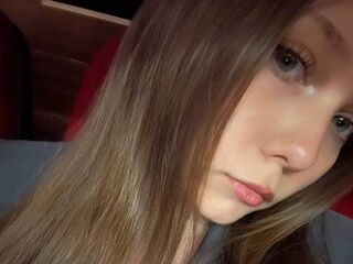 webcamsex CleliaGuynup