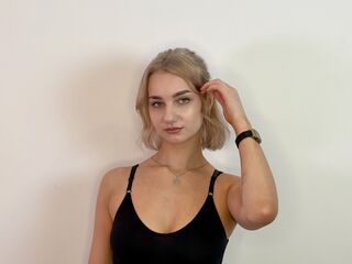 cam slut video chat CleoHarringtons