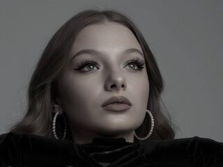 strip tease show CreolaScheidler