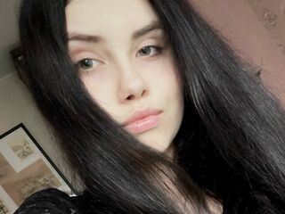 naked webcamgirl photo CyrstalDuma