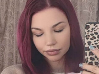 cam girl masturbating with sextoy DevinUphaus