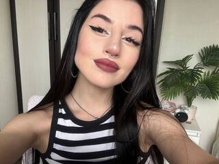 topless girl DianaRaysn