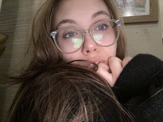 free hardcore porn web cam EmilyLoven