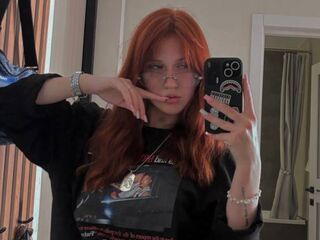 live cam show EmmaMinis