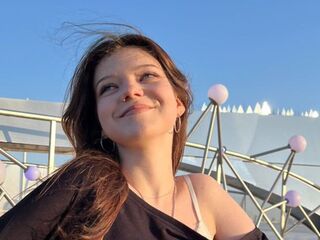 girl chat room EthelShakoor