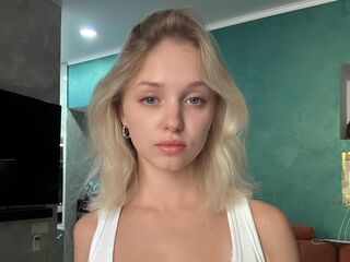 mastubating web cam girl EveMorrison