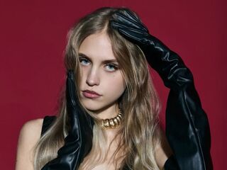 naked girl with live cam fingering EveTottingham