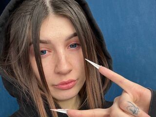 naked webcam girl photo FemidaBrown