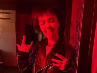 camgirl masturbating with sex toy FloralFable