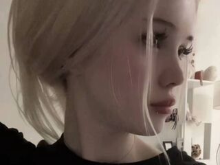 sex webcam chatroom HeatherHeinitz