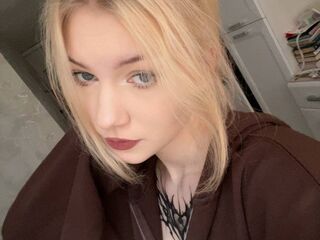 Kinky webcam girl HellenHornny