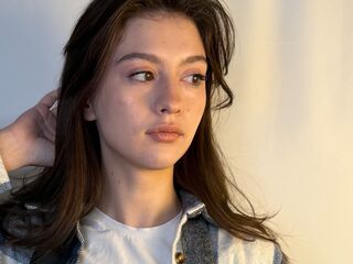 chat room picture HermilaKegerries