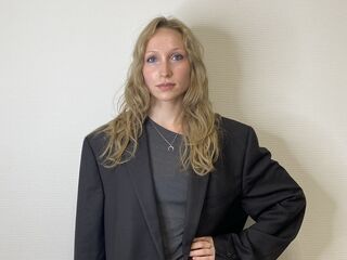 camgirl live porn cam IrinaVelzeboer